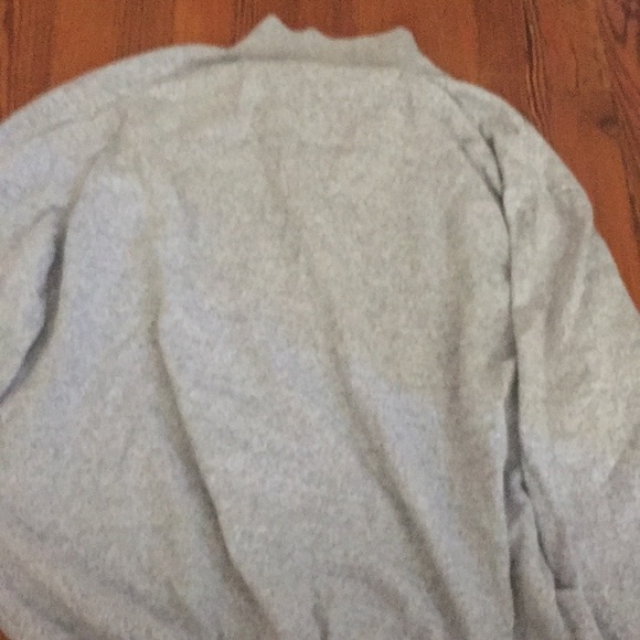 size XL perils collared crewneck - Picture 2 of 4